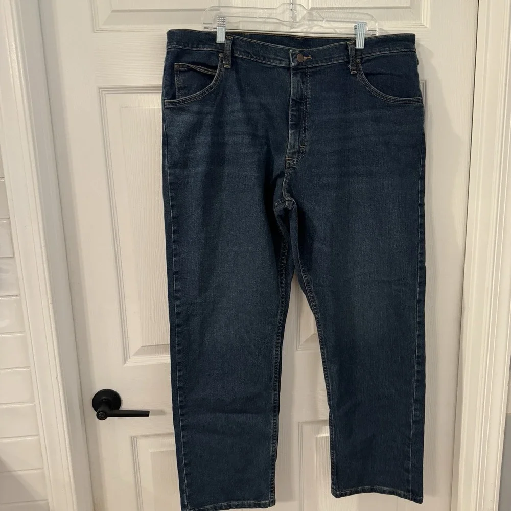 Wrangler Jeans Mens 40x30‎ Blue Cotton Denim Cowboy Cut Relaxed Fit Straight Leg